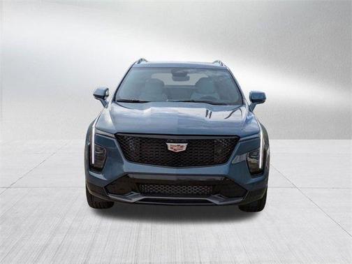 2025 Cadillac XT4 Sport