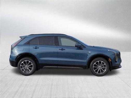 2025 Cadillac XT4 Sport