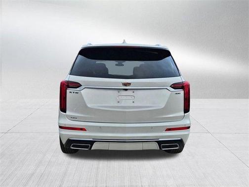 2025 Cadillac XT6 Premium Luxury AWD