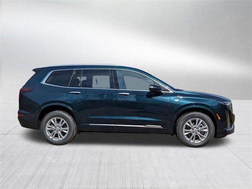 2025 Cadillac XT6 Luxury AWD