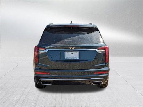 2025 Cadillac XT6 Luxury AWD