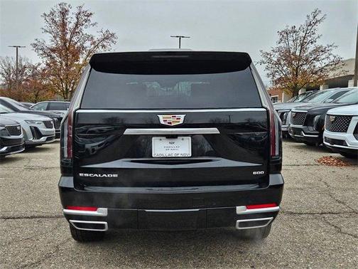 2026 Cadillac Escalade Platinum Luxury