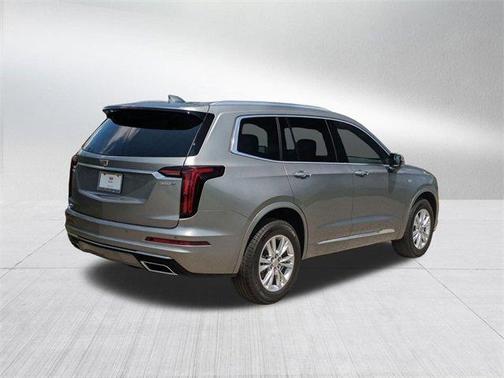 2025 Cadillac XT6 Luxury AWD