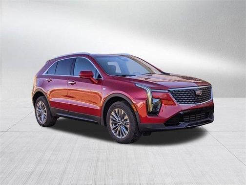 2025 Cadillac XT4 Premium Luxury
