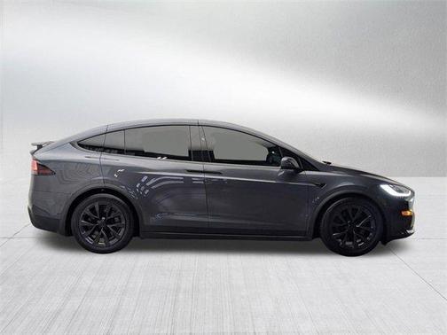 2022 Tesla Model X Plaid