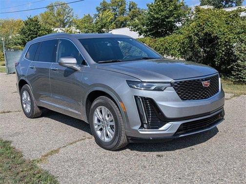 2025 Cadillac XT6 Luxury AWD