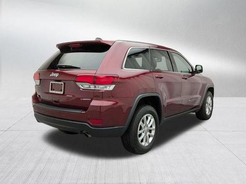 Velvet Red Pearlcoat 2022 Jeep Grand Cherokee WK Laredo