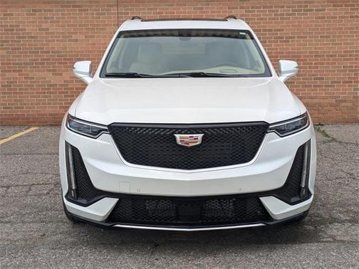 2025 Cadillac XT6 Sport AWD