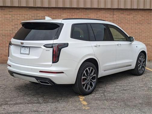 2025 Cadillac XT6 Sport AWD