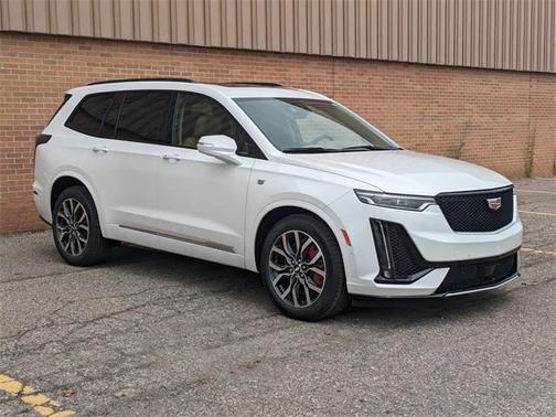 2025 Cadillac XT6 Sport AWD