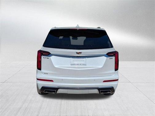 2023 Cadillac XT6 Premium Luxury AWD