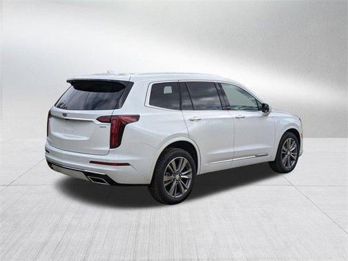 2025 Cadillac XT6 Premium Luxury AWD