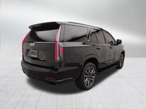 2022 Cadillac Escalade Sport