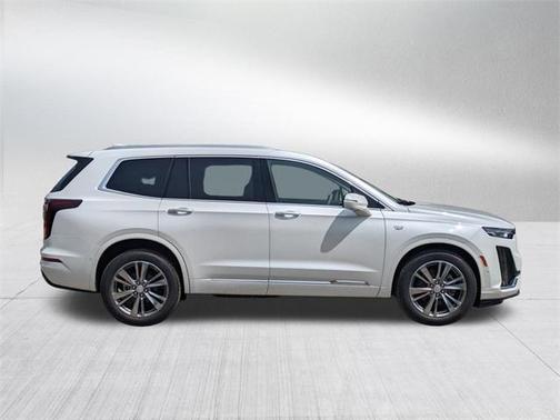 2025 Cadillac XT6 Premium Luxury AWD