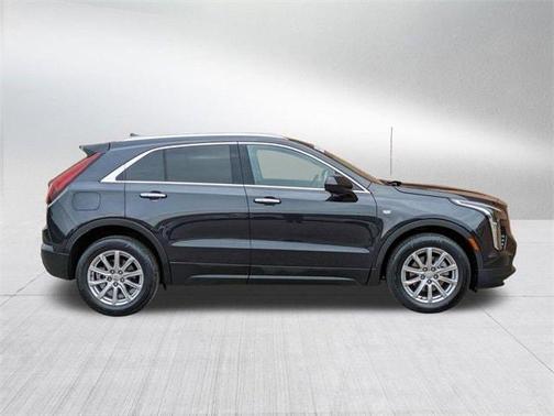 2022 Cadillac XT4 Luxury