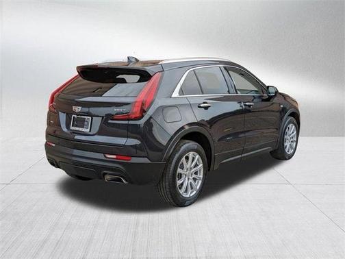 2022 Cadillac XT4 Luxury