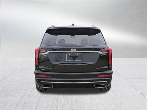 2025 Cadillac XT6 Luxury AWD