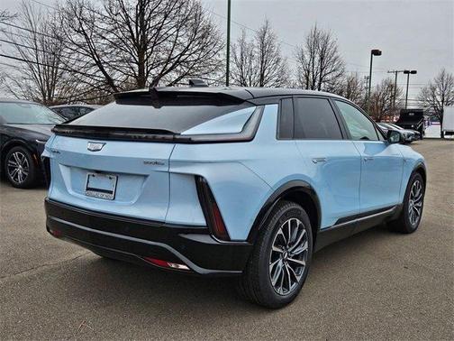 2026 Cadillac LYRIQ Sport