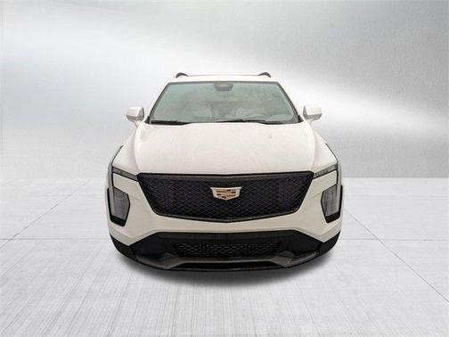 2025 Cadillac XT4 Sport