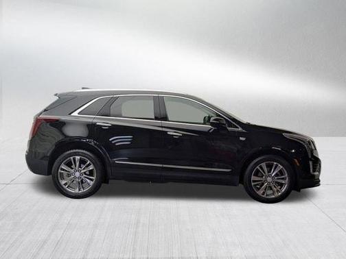 Stellar Black Metallic 2024 Cadillac XT5 Premium Luxury