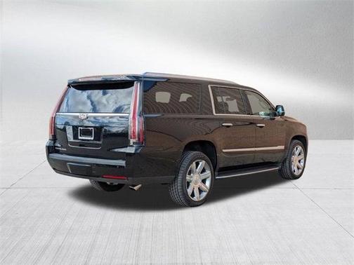 2018 Cadillac Escalade ESV Luxury