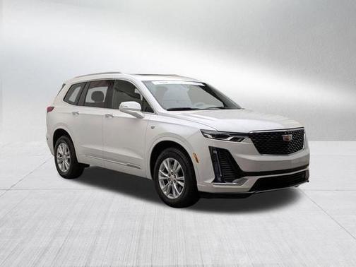 Crystal White Tri-Coat 2025 Cadillac XT6 Luxury AWD
