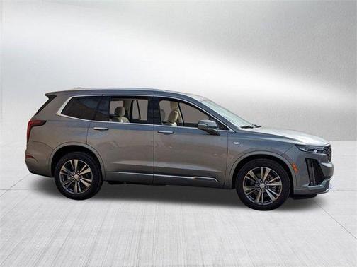 2025 Cadillac XT6 Premium Luxury AWD