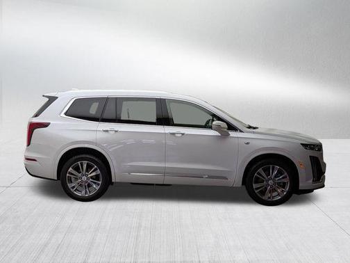 2025 Cadillac XT6 Premium Luxury AWD