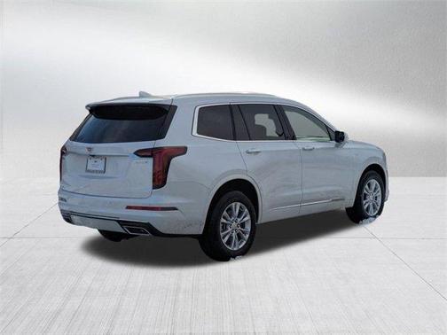 2025 Cadillac XT6 Luxury AWD