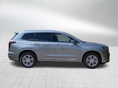 2025 Cadillac XT6 Luxury AWD