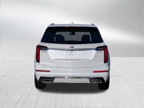 2025 Cadillac XT6 Luxury AWD