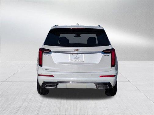 2025 Cadillac XT6 Luxury AWD