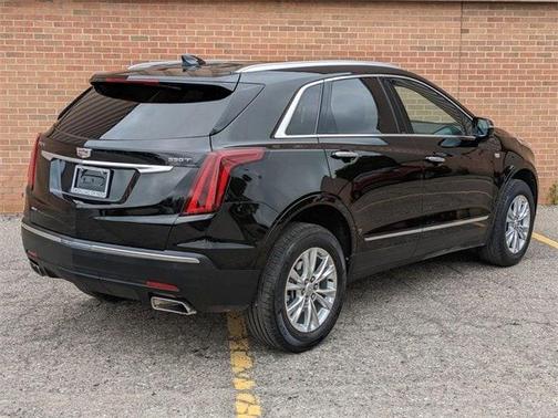 2023 Cadillac XT5 Luxury