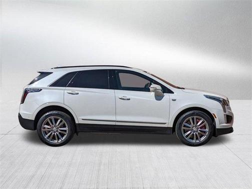 2022 Cadillac XT5 Sport