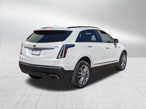 2022 Cadillac XT5 Sport