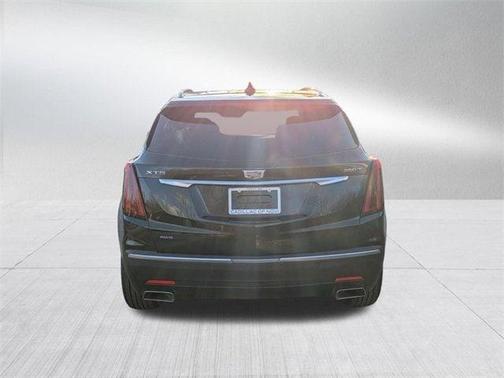 2023 Cadillac XT5 Luxury