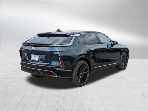 2025 Cadillac LYRIQ Luxury