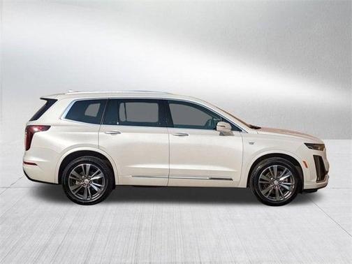 2022 Cadillac XT6 Premium Luxury AWD