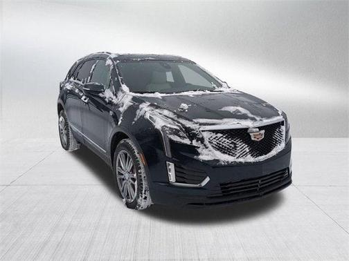 2025 Cadillac XT5 Sport