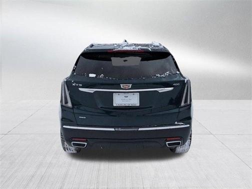 2025 Cadillac XT5 Sport