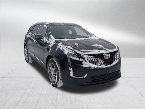 2025 Cadillac XT5 Sport