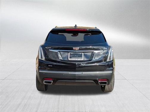 2022 Cadillac XT5 Sport