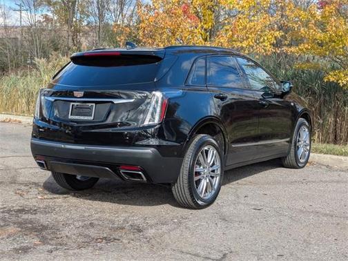 2022 Cadillac XT5 Sport