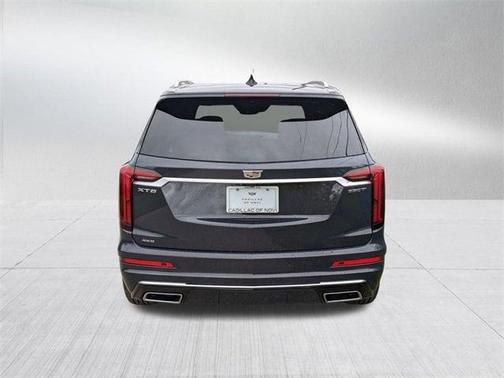 2025 Cadillac XT6 Luxury AWD