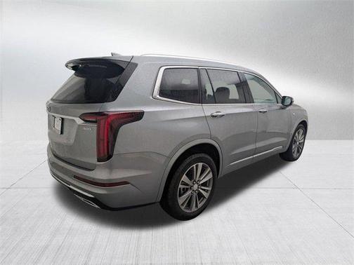 2025 Cadillac XT6 Premium Luxury AWD