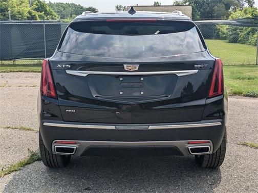 2025 Cadillac XT5 Premium Luxury