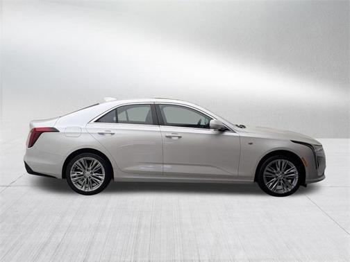 2023 Cadillac CT4 Premium Luxury