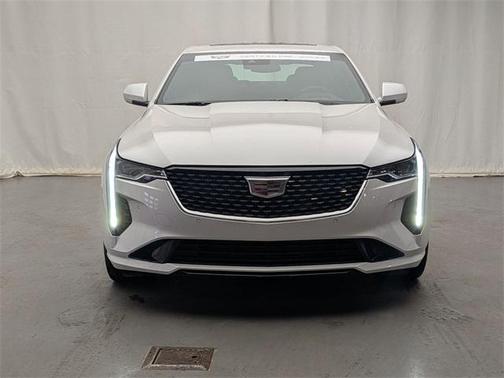 2023 Cadillac CT4 Premium Luxury