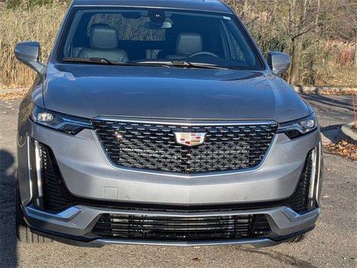 2025 Cadillac XT6 Premium Luxury AWD