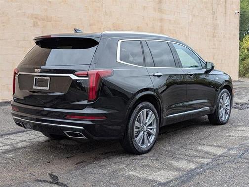 2024 Cadillac XT6 Premium Luxury AWD